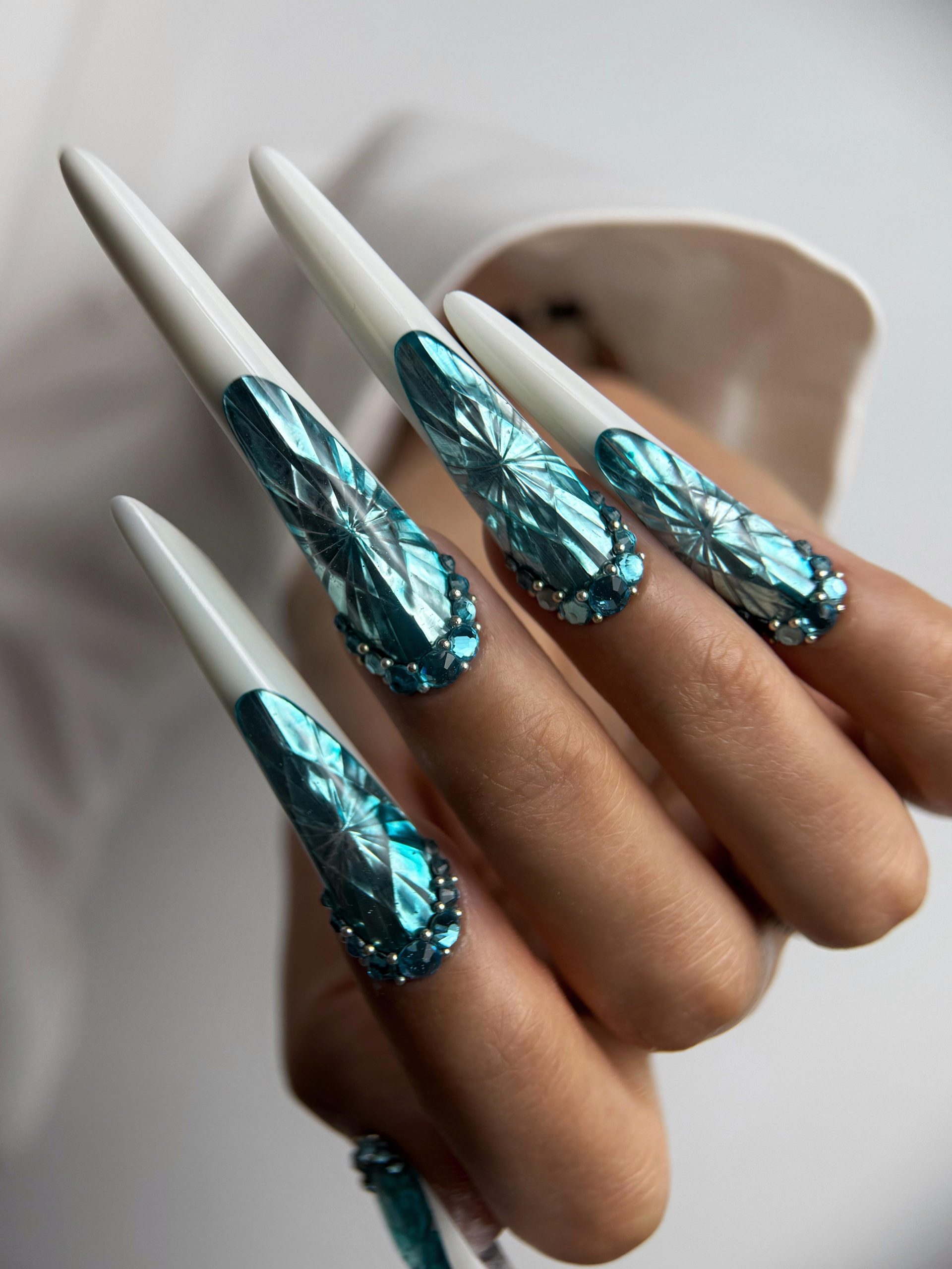 25a64141-aa25-44de-bd21-ea7ad75b32e2